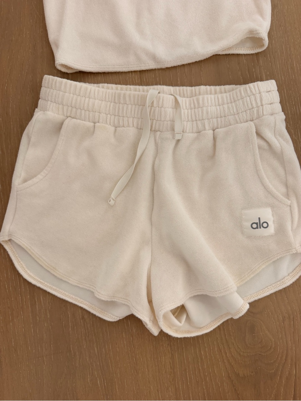 Alo Terry Shorts and Cropped Top Set in cream color - Picture 2 of 6